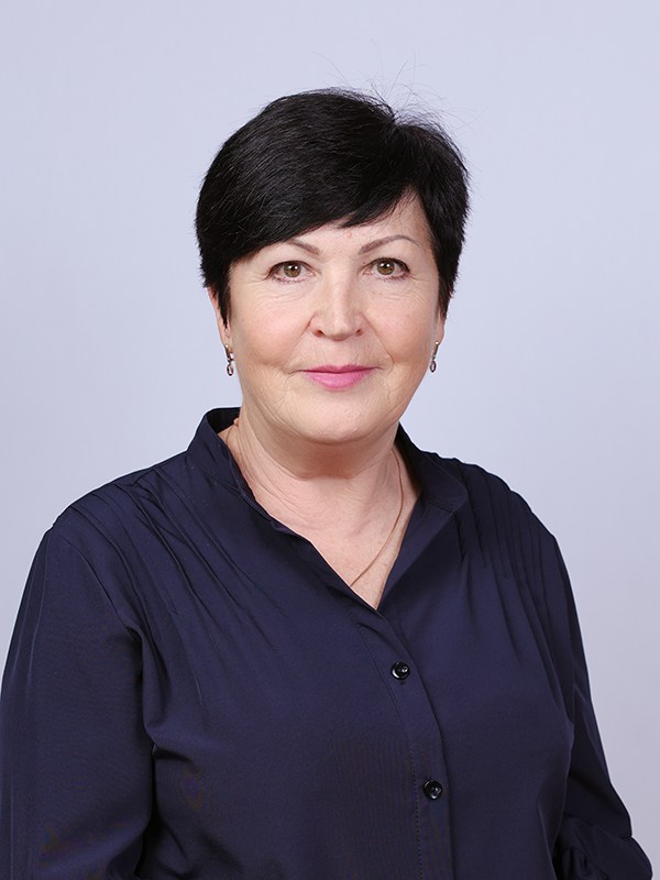 Овчинникова Любовь Ильинична.