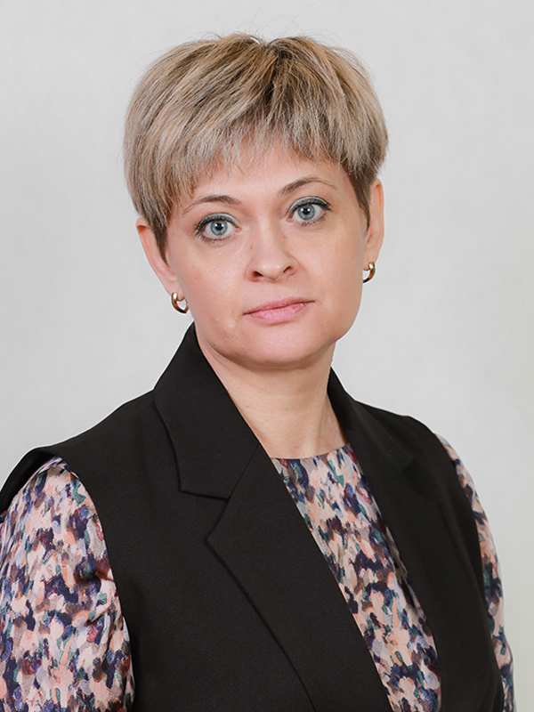 Голубева Оксана Робертовна.