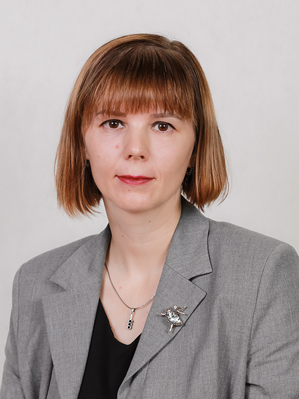 Жарникова Елена Владимировна.